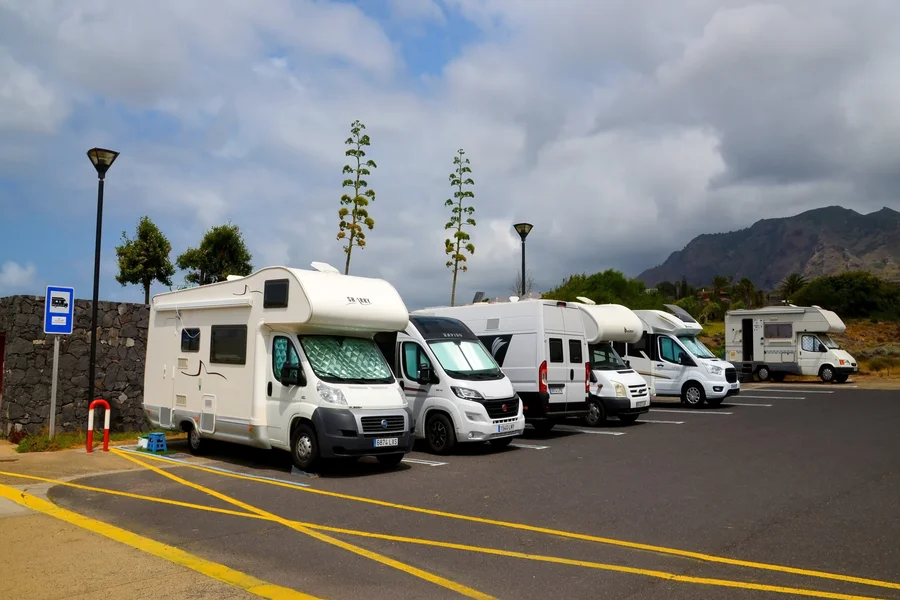 Motorhome Rental Solutions for House Renters in Transit in Leduc, AB